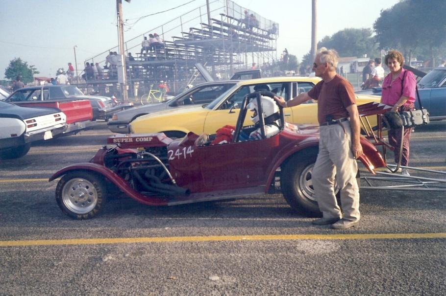 May 1992 
 This was Tony's last race with the 27 Model T roaster. The car was way to small for Tony, you can see his knees outside of the car and...